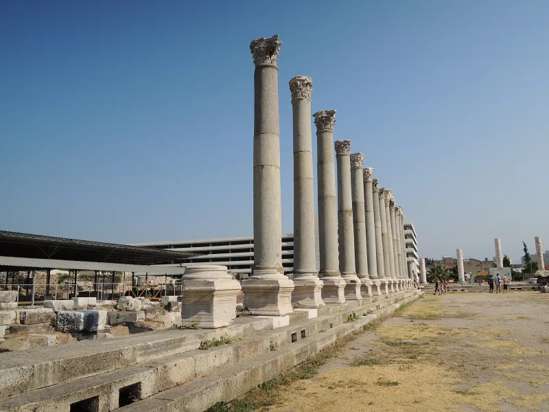 De Agora van Smyrna (İzmir Agorası): een gids door het antieke Izmir