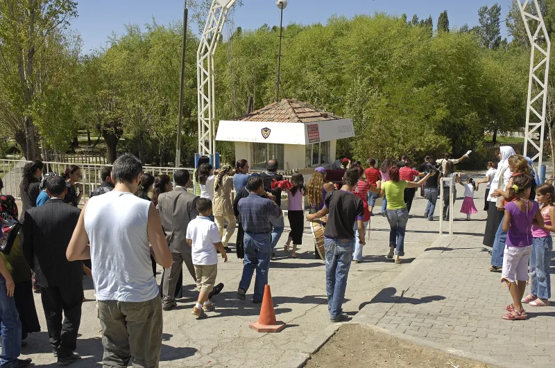 Yüksisu Pidjinj Area — recreatiepark bij Erzincan, Turkije