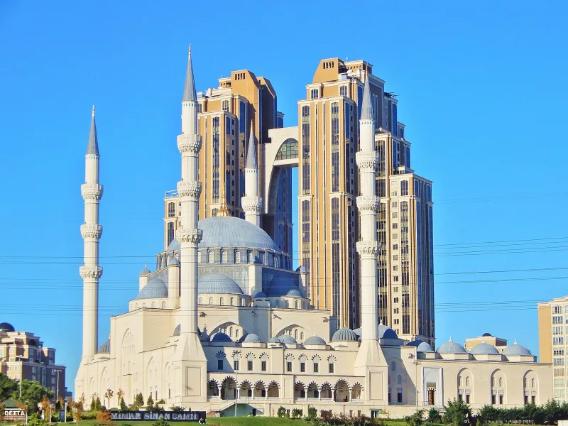 De Mimar Sinan-moskee (Atasehir, Istanbul) — gids en tips