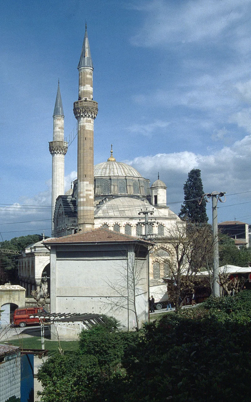 De Muradiye-moskee (Edirne) — tegels uit de 15e eeuw van Murad II
