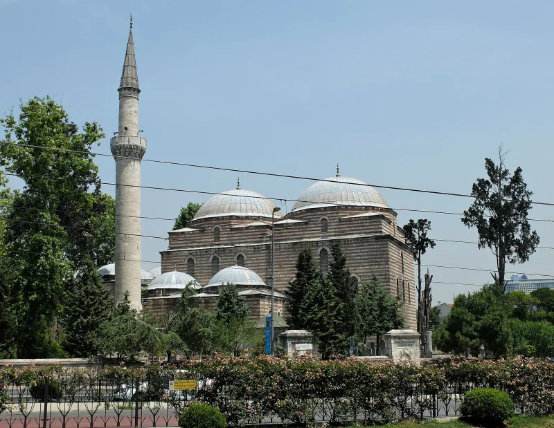 De Murat Pasha-moskee in Istanbul — 15e eeuw, in de wijk Fatih