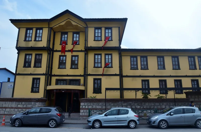 Het wassenbeeldenmuseum van Yilmaz Buyukershen in Eskisehir