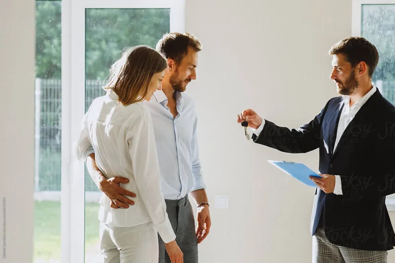 Real estate selection according to the client's request