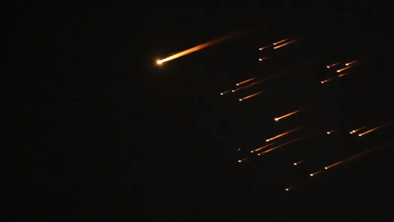 Pasak Izraelio žiniasklaidos, kariuomenė atakose prieš Iraną naudoja seną amuniciją