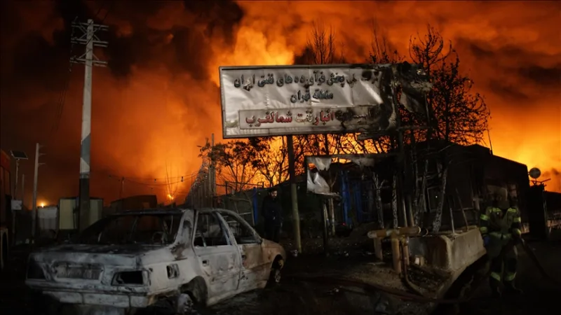 „NYT“ išnagrinėjo, kodėl Izraelio planas „sukelti sukilimą Irane ir nuversti valdžią“ nepasiteisino