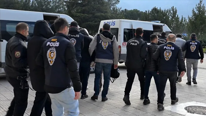 Praėjusį mėnesį buvo surengta 787 operacijos, skirtos kovai su narkotikais, neteisėtais lažybomis ir internetiniu lošimu