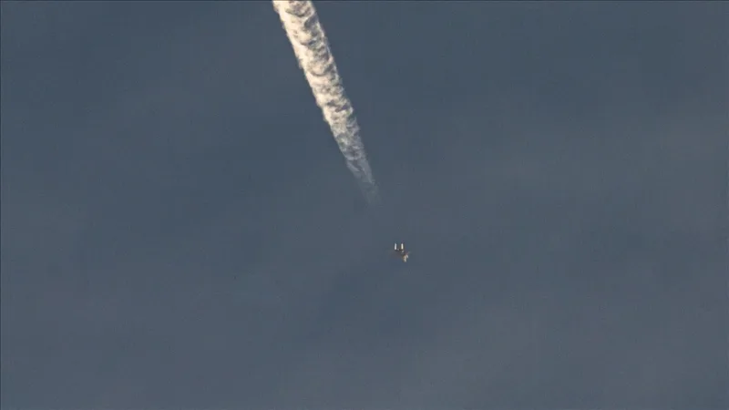 Iránske médiá: Doposiaľ bolo zasiahnutých 202 vojenských lietadiel patriacich USA a Izraelu