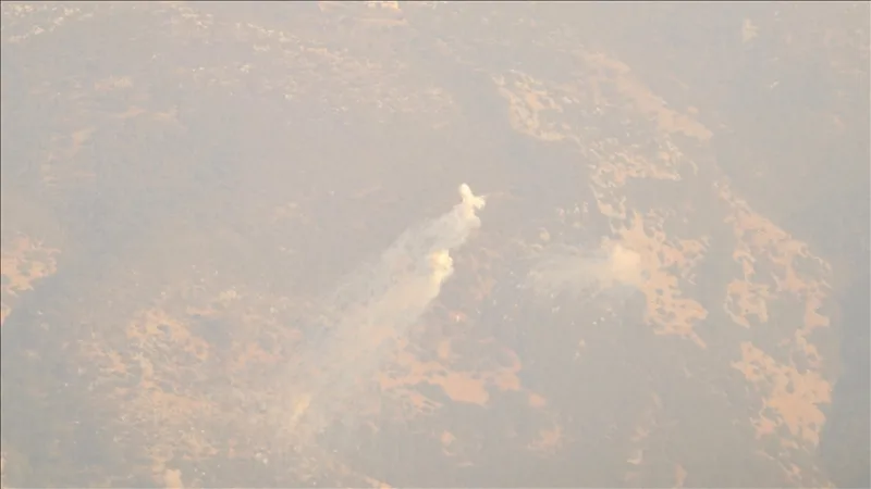 Lebanon's official news agency: The Israeli military attacked southern Lebanon with phosphorus bombs