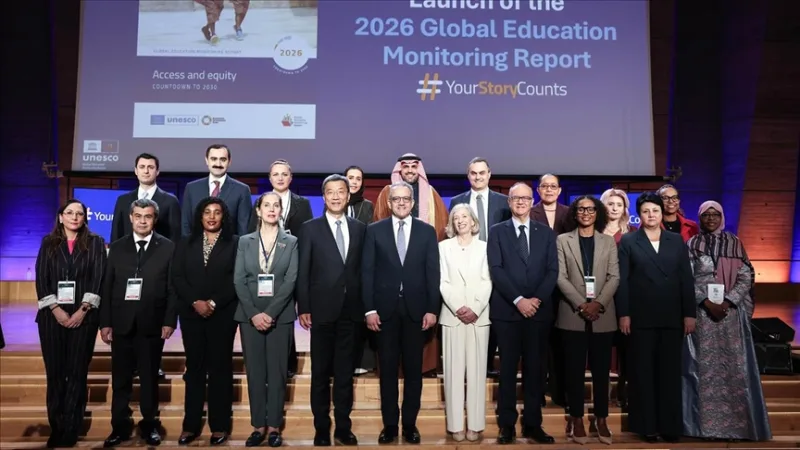 Na zasadnutí UNESCO v Paríži boli ako príklad uvedené úspechy Turecka v oblasti vzdelávania