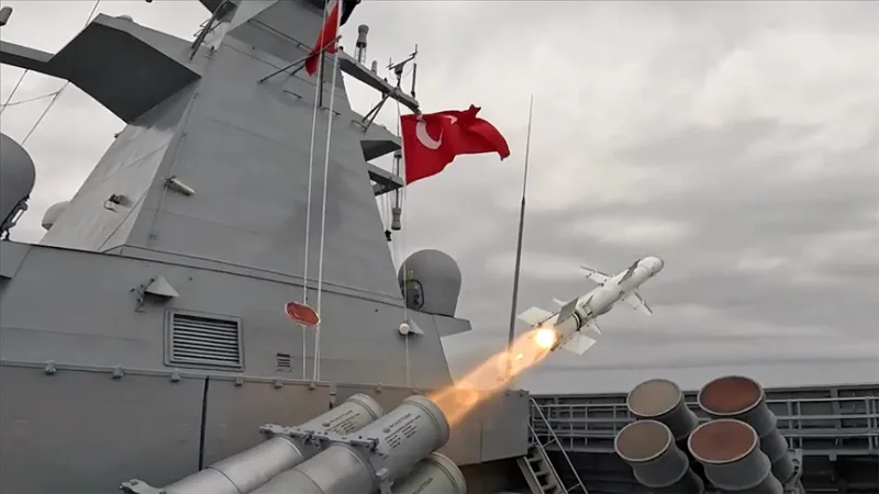 Protilodná raketa ATMACA zasiahla pozemný cieľ s úplnou presnosťou