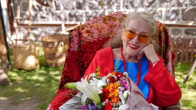 Suzan Kardeş művésznő március 30-án lép fel a CSO Ada Ankarában