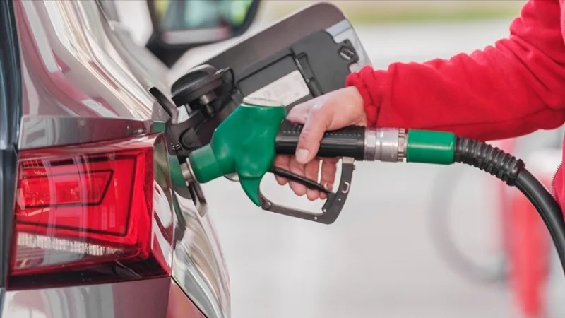 The average price of gasoline in the U.S. has risen above $4 for the first time since 2022