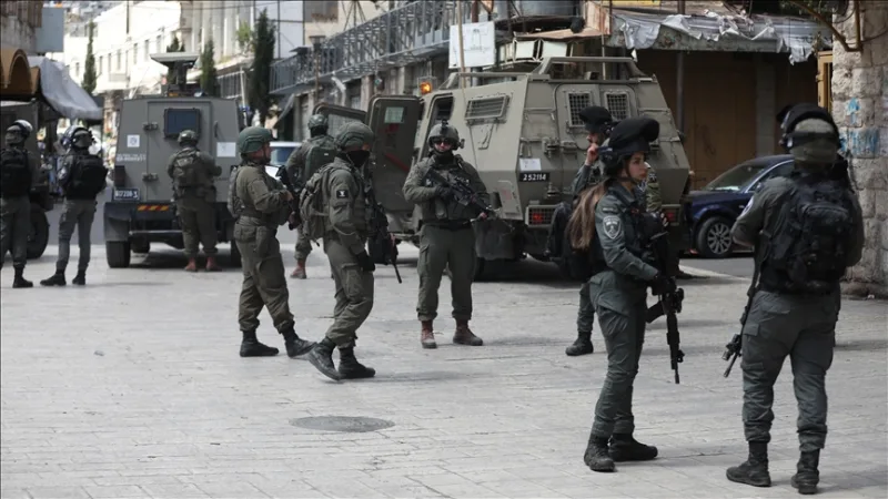 Israel is imposing a curfew in some neighborhoods of Hebron under the pretext of Passover