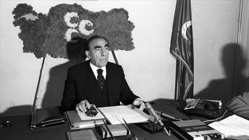 Der 29. Jahrestag des Todes von Alparslan Türkeş, dem Gründer der MHP