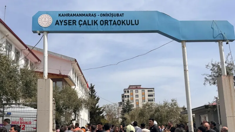 De vader van İsa Aras Mersinli, die een schietpartij pleegde op een school in Kahramanmaraş, is gearresteerd