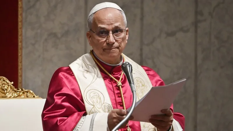 Paus Leo XIV: De wereld wordt verwoest door een handjevol tirannen
