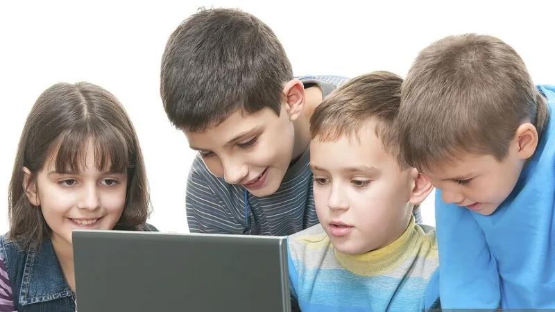 Törökországban új útitervet keresnek a gyermekek online biztonsága érdekében
