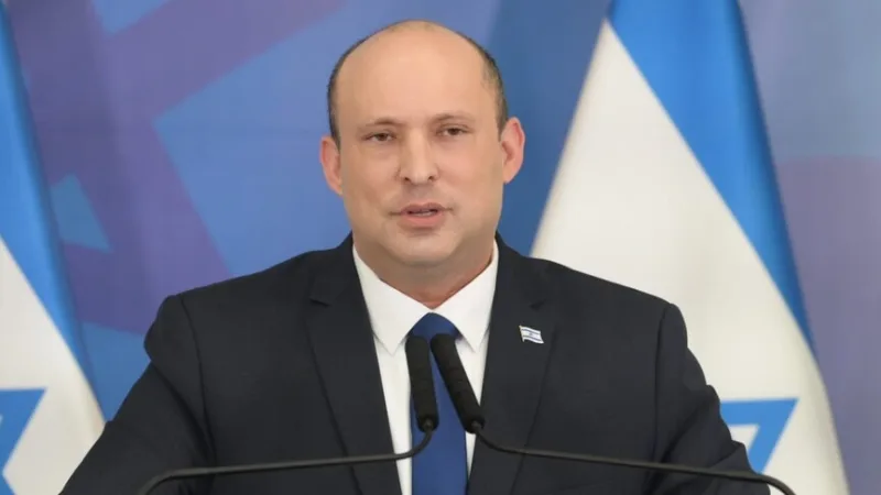 Eski İsrail Başbakanı Bennett, ana muhalefet lideri ile kurdukları 