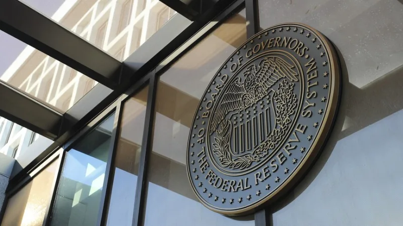 Fed raporunda finansal istikrar için jeopolitik riskler ve petrol şoku endişesi öne çıktı