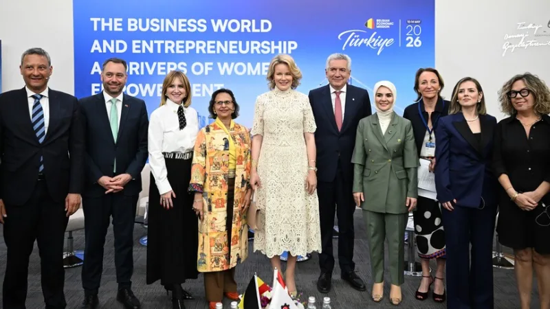 Bij de ISO werd een panel over vrouwen in het bedrijfsleven georganiseerd, in aanwezigheid van de Belgische koningin Mathilde