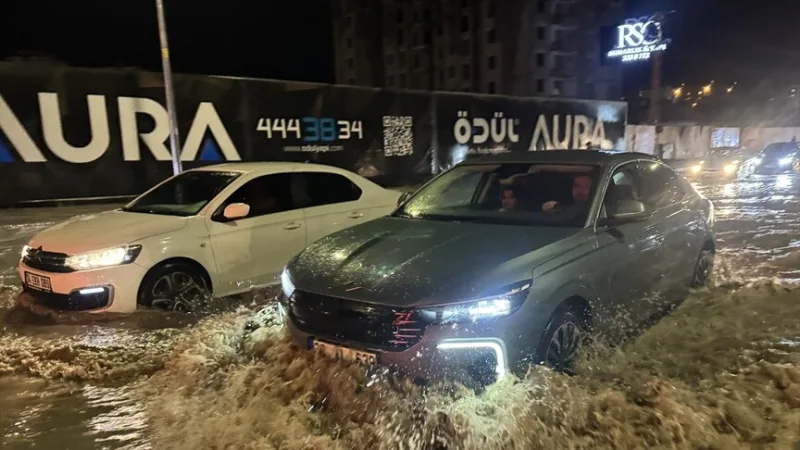 In Kayseri heeft er een regenbui gewoed
