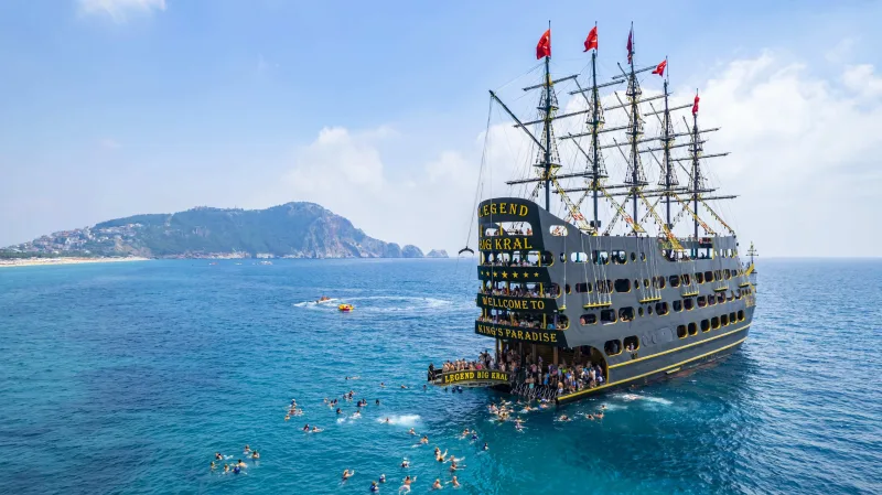 Alanya: Luxury Ship Cruise with free time in Alanya